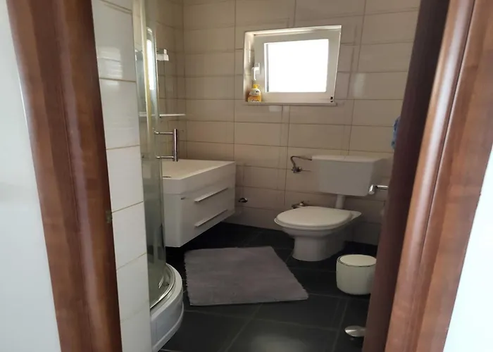 Analena - Two Bedroom 2 Appartement *